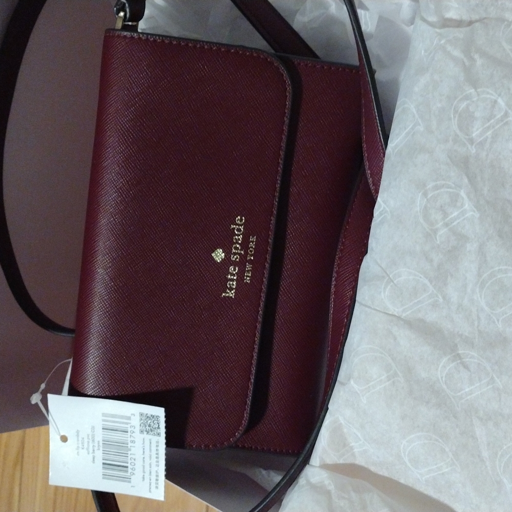 Kate Spade New York Small Flip Crossbody NWT